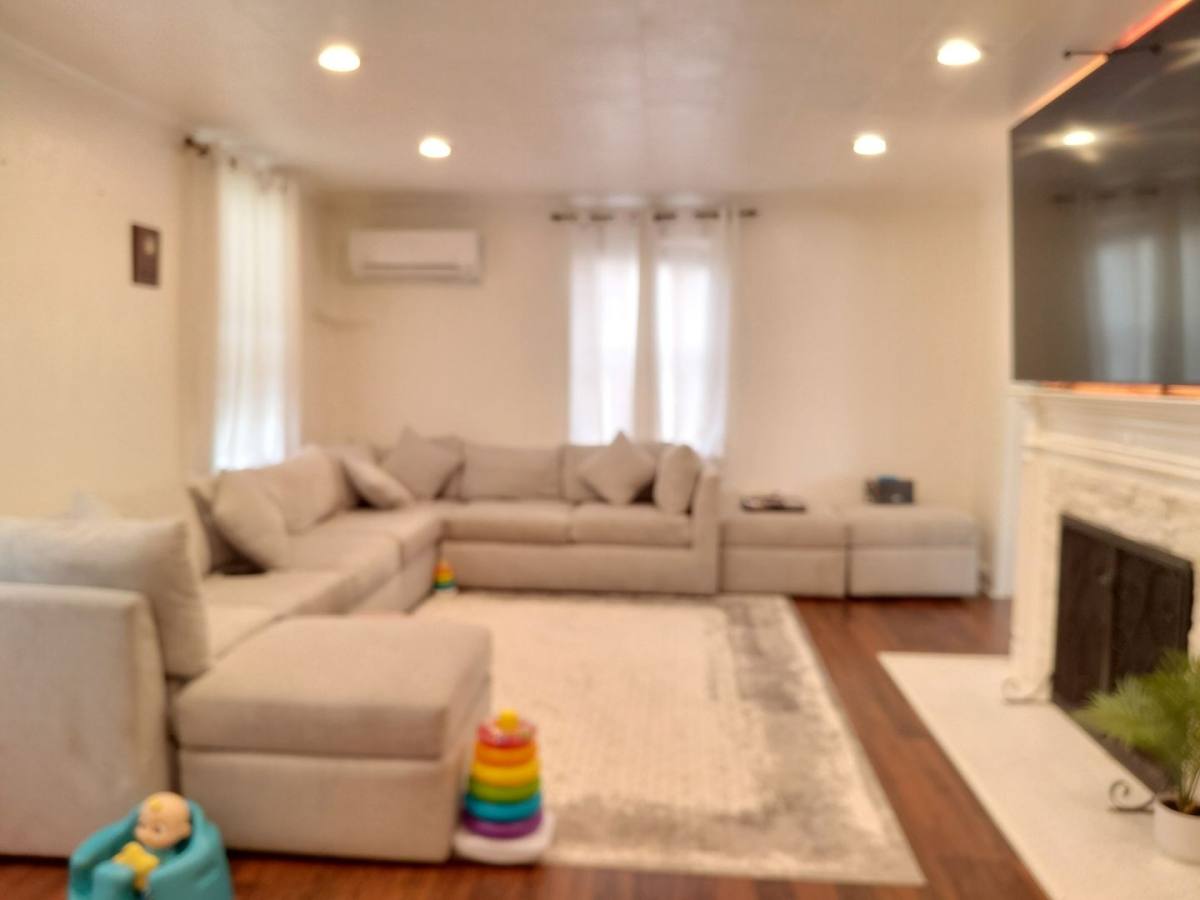 House for rent at 3015 N 5th St, Harrisburg, PA 17110
