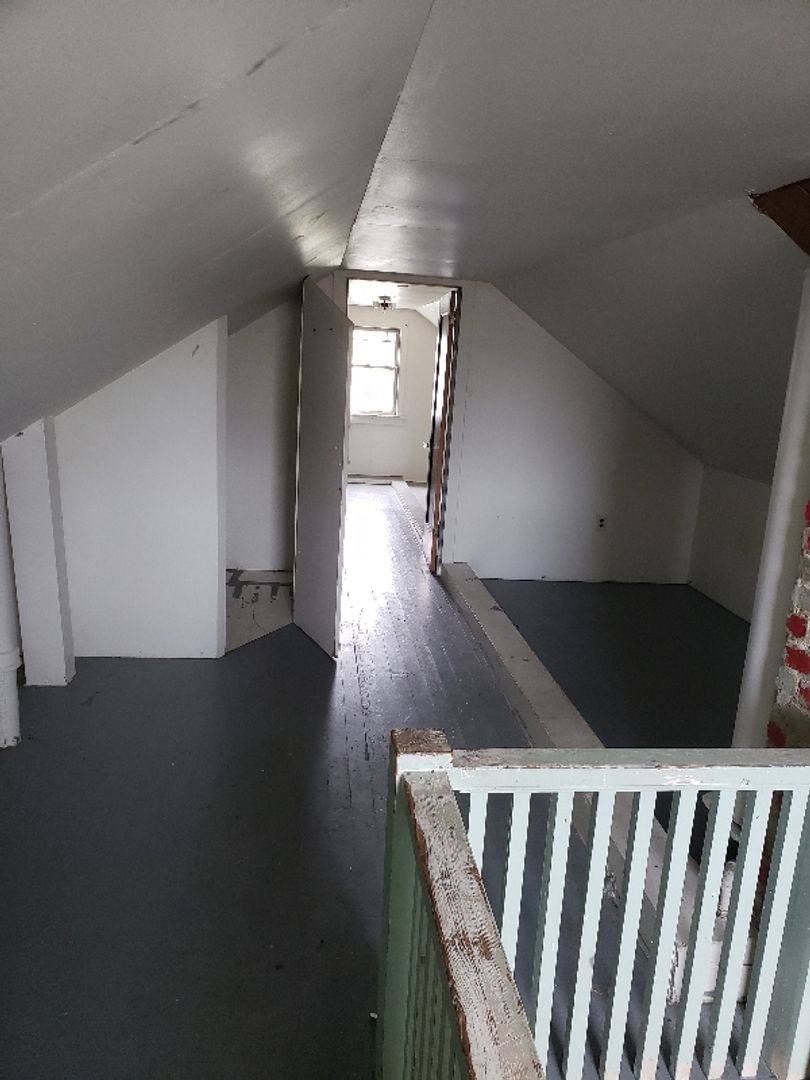 Apartment for rent at 913 W First St, Aberdeen, WA 98520