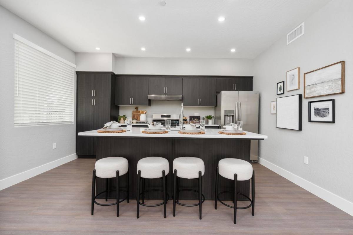 Apartment for rent at 1491 E Alluvial Ave #105, Clovis, CA 93612
