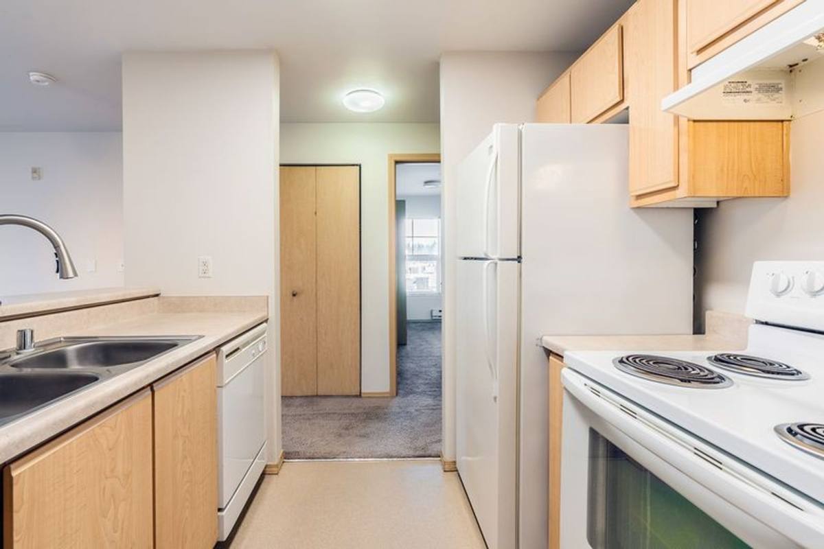 Apartment for rent at 9514 Stone Ave N, Seattle, WA 98103