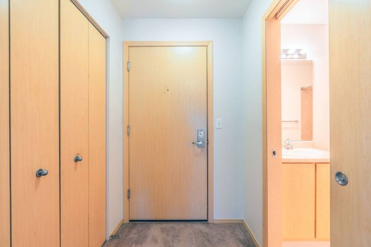 Apartment for rent at 9514 Stone Ave N, Seattle, WA 98103