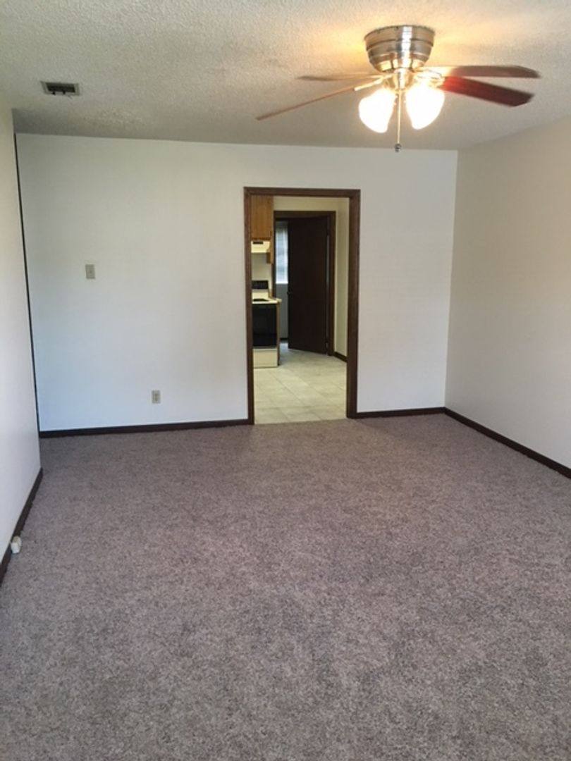 Apartment for rent at 1755 Poplar St #B, Valdosta, GA 31601