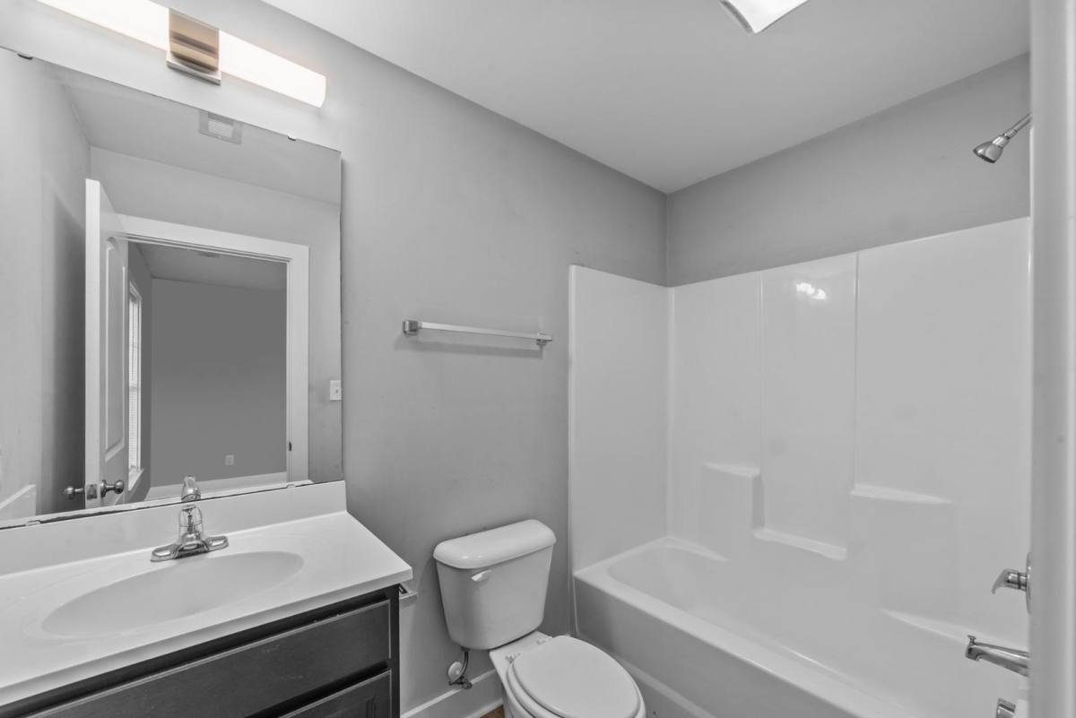 Apartment for rent at 380 Thad Little Rd #A, Ayden, NC 28513