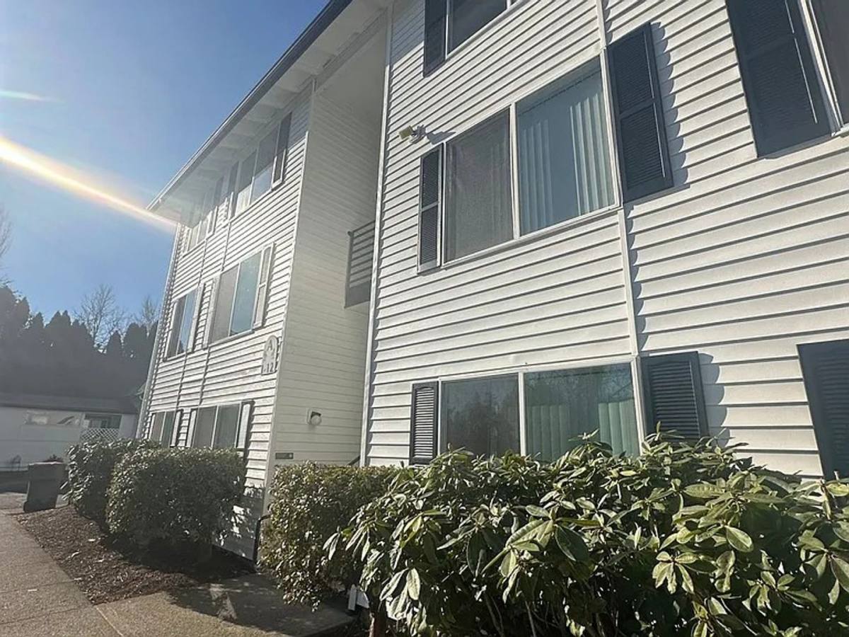 Apartment for rent at 230-282 SE Evans St, McMinnville, OR 97128