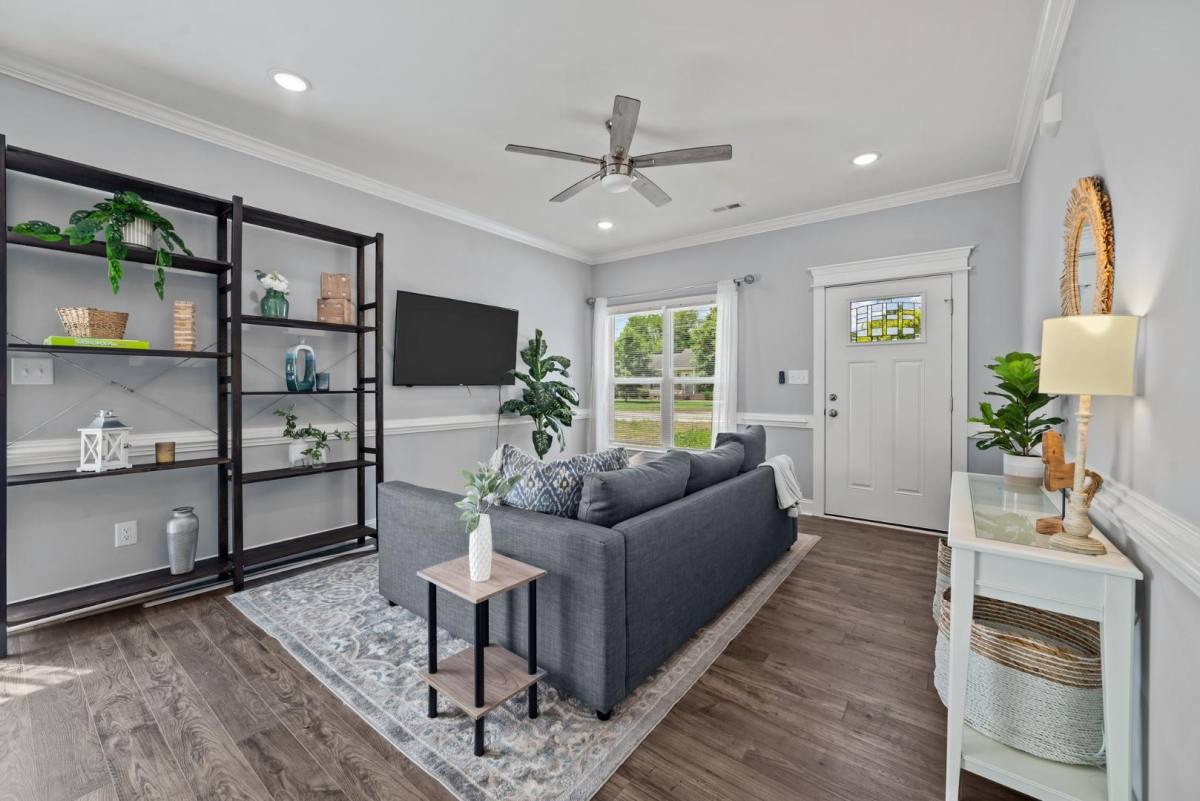 Apartment for rent at 508 Watauga Ave #B, Greenville, NC 27834