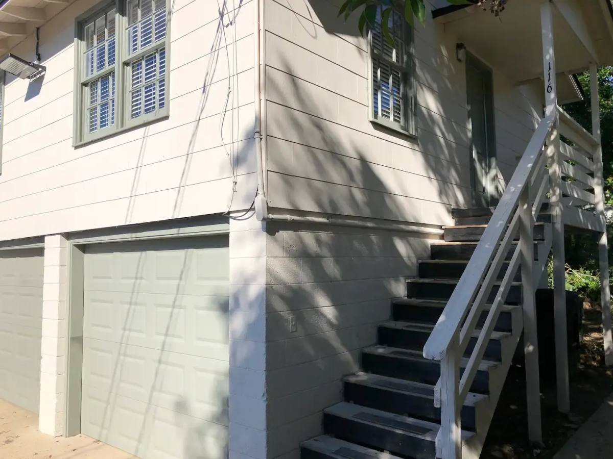 Apartment for rent at 114-120 1 2 W, Tallahassee, FL 32303