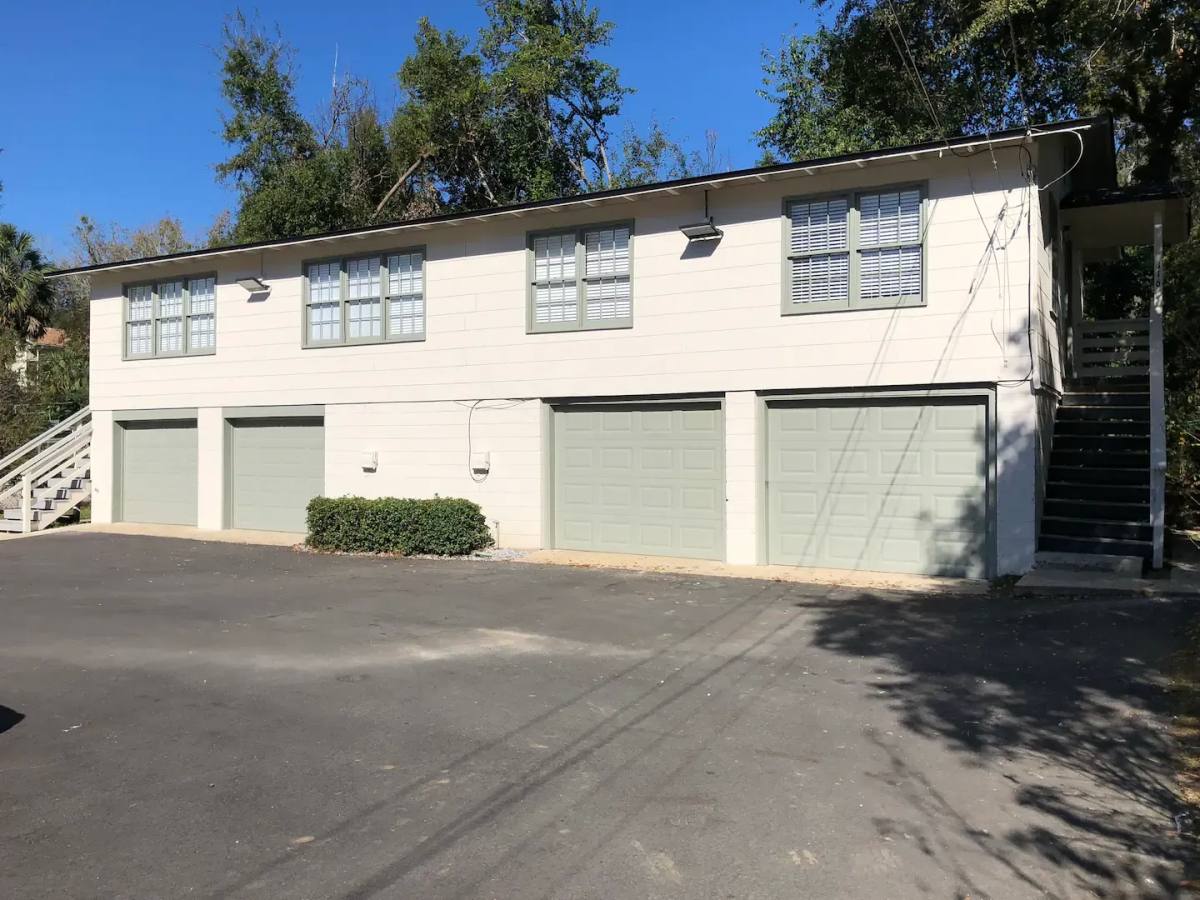 Apartment for rent at 114-120 1 2 W, Tallahassee, FL 32303