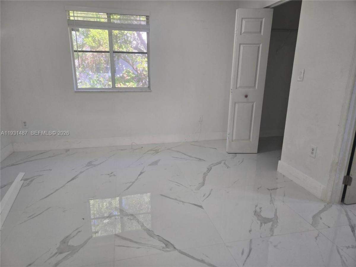 Townhouse for rent at 17337 NW 7th Ave 108 Miami Gardens, Miami, FL 33169