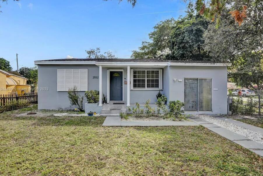 House for rent at 2552 Wiley St, Hollywood, FL 33020
