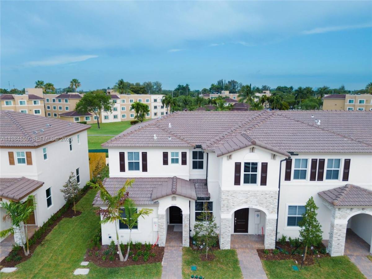 Townhouse for rent at 12133 NW 23rd Court, Miami, FL 33167