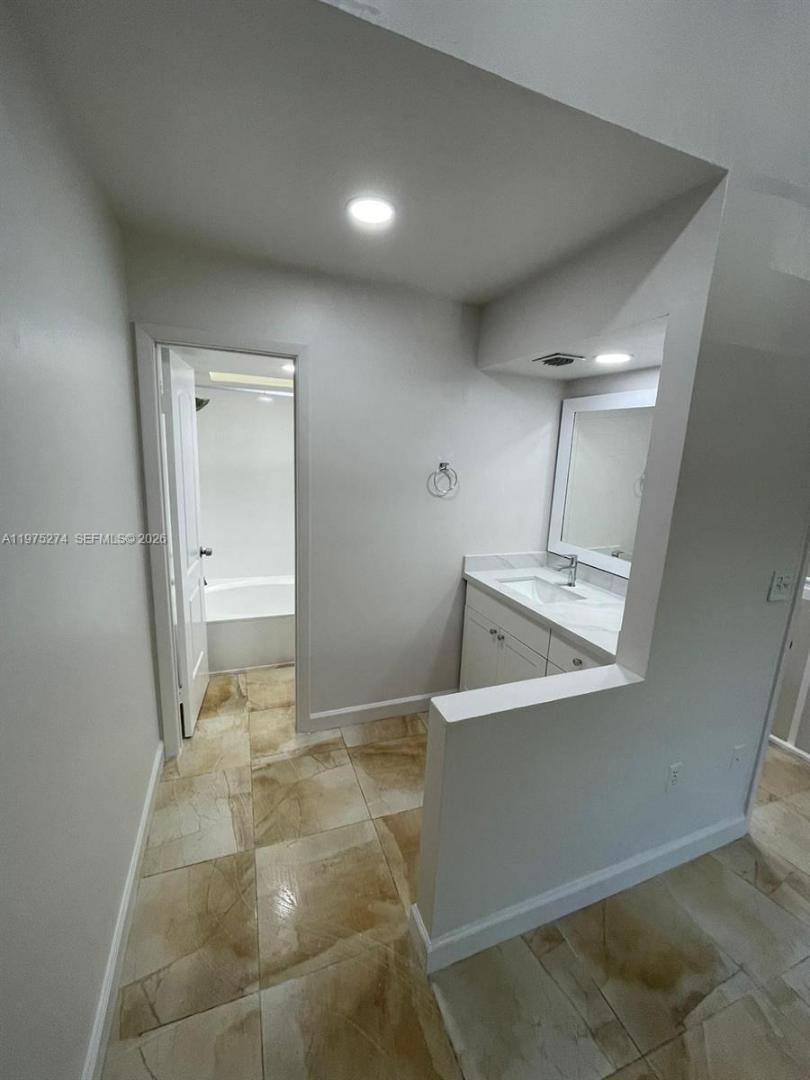 Apartment for rent at 13037 SW 88th Lane #13037, Miami, FL 33186