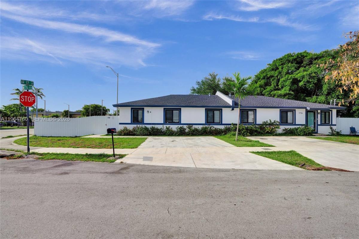House for rent at 1712 NW 76th Terrace #1712 Mi, Miami, FL 33147