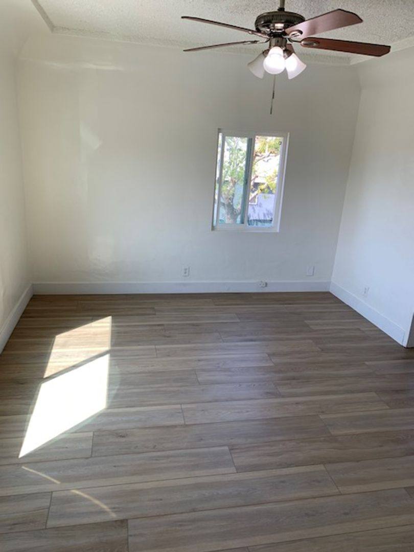 Apartment for rent at 5212 - 5218 1 2 Westhaven St, Los Angeles, CA 90016