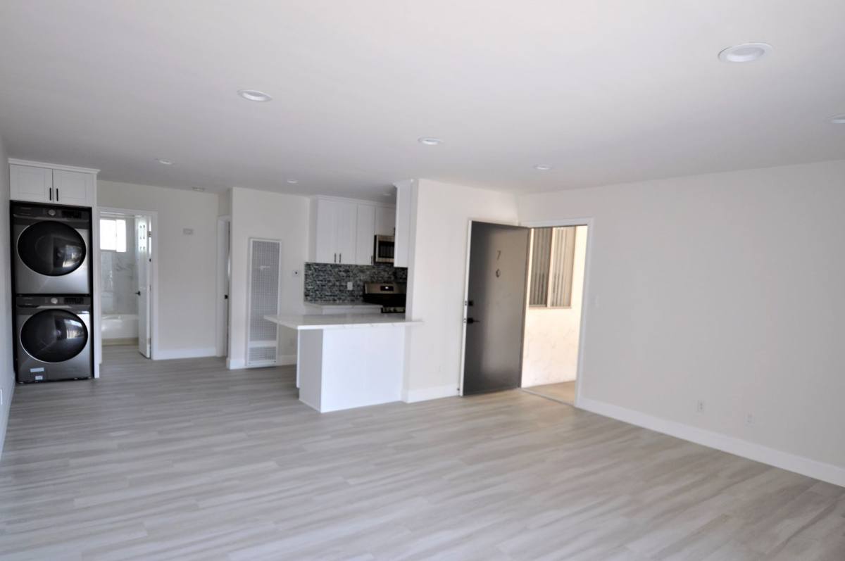 Apartment for rent at 6650 Linda Vista Rd, San Diego, CA 92111