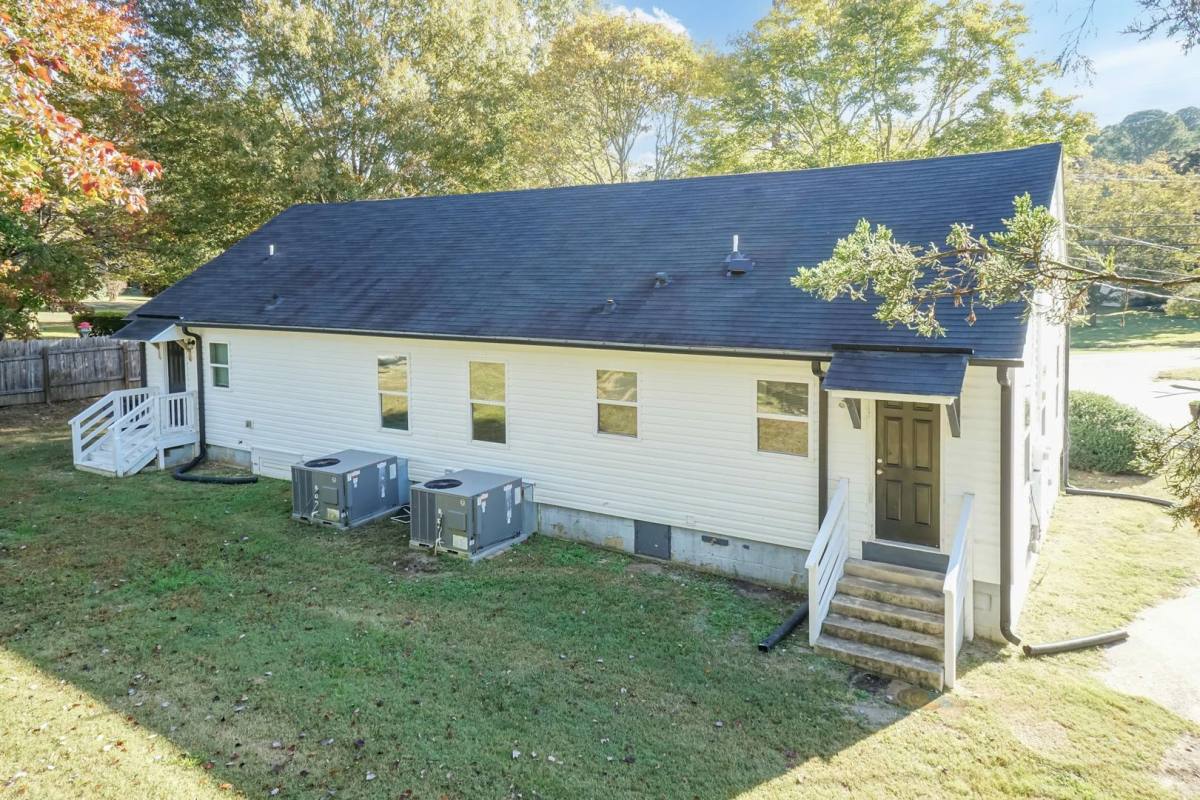 Apartment for rent at 251-253 E Mason St, Franklinton, NC 27525