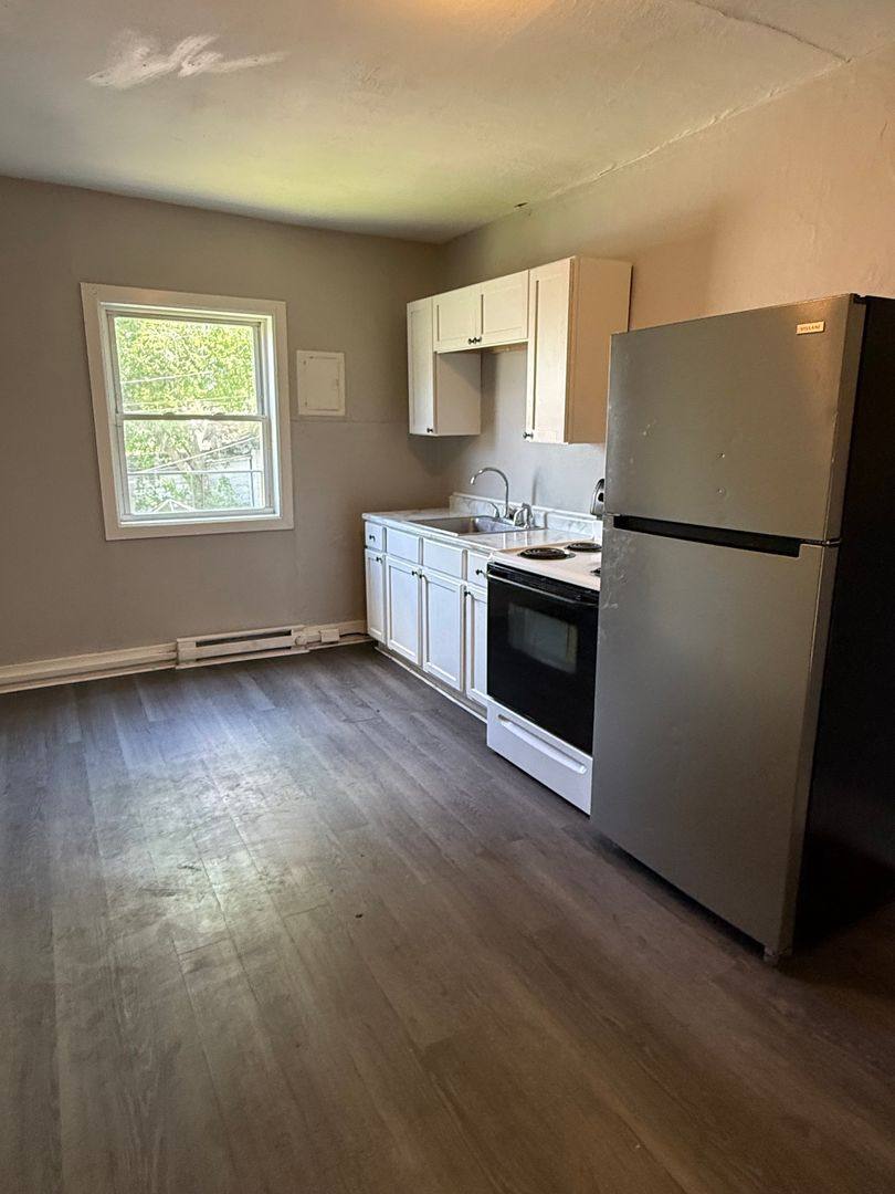Apartment for rent at 1714 - 1716 Jackson St, Anderson, IN 46016