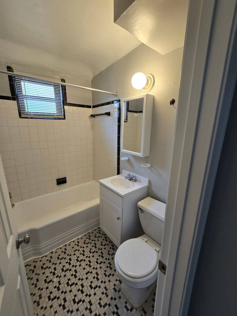 Apartment for rent at 200 P St NW, Washington, DC 20001