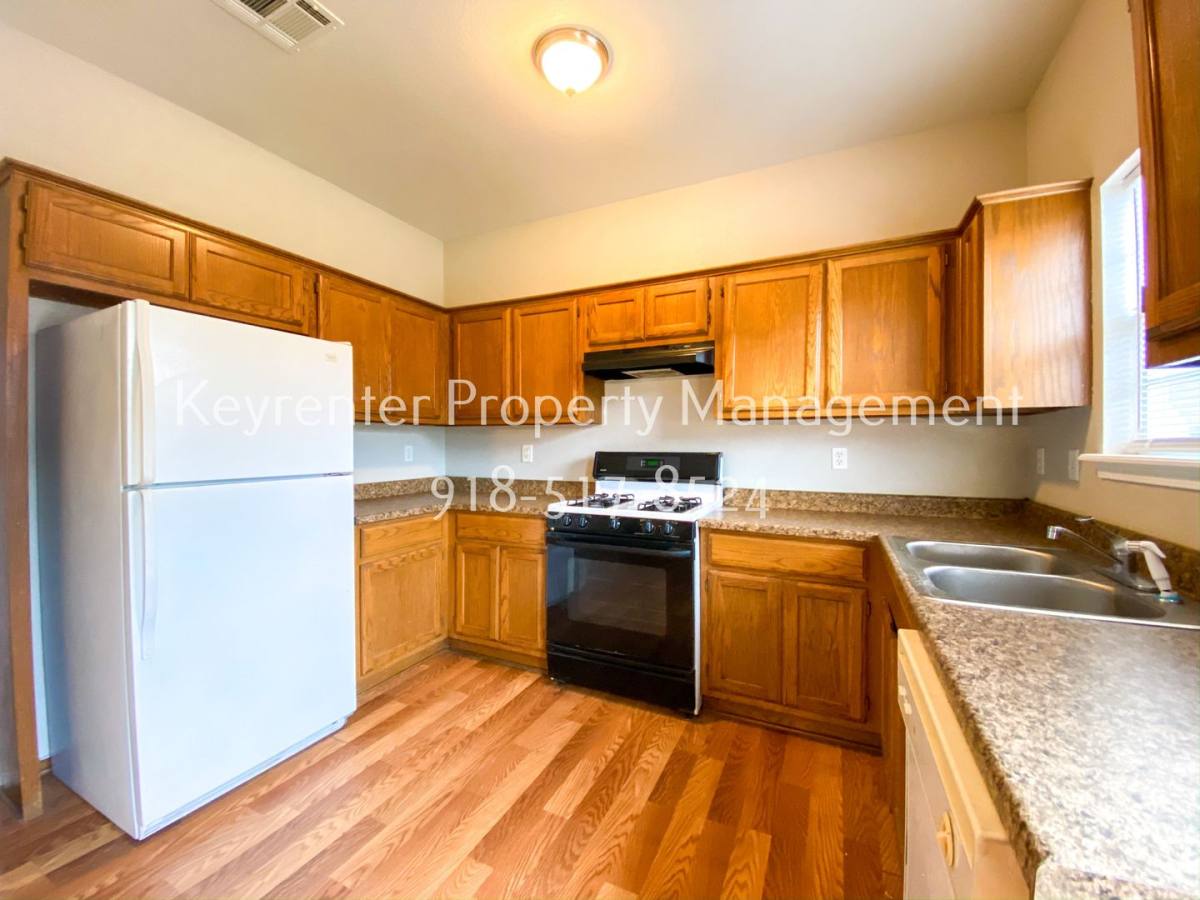 House for rent at 9134 E 24th St, Tulsa, OK 74129