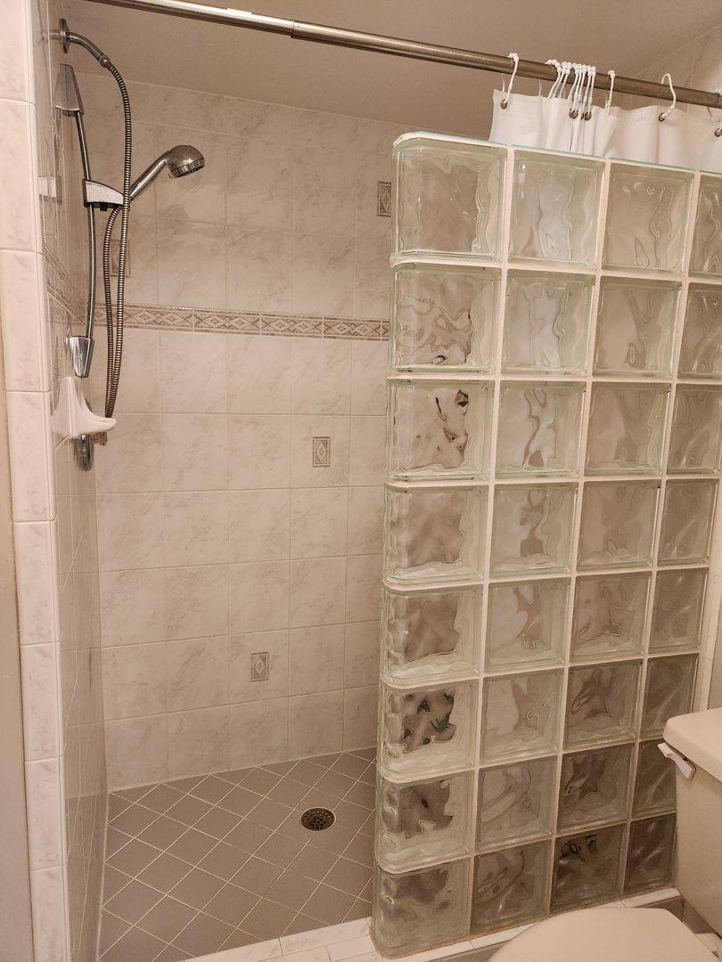 Apartment for rent at 6501 Stone River Rd, Bradenton, FL 34203
