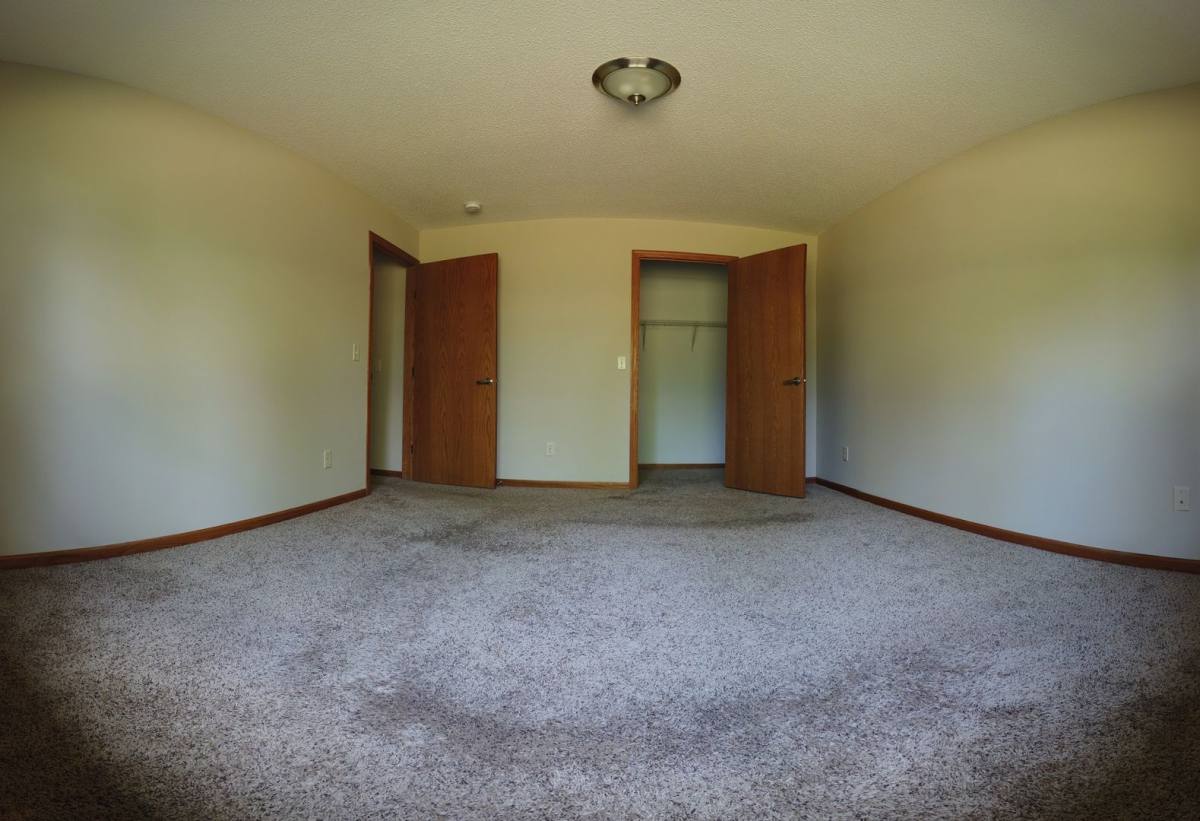 Townhouse for rent at 1582-B Gunston Dr, New Richmond, WI 54017