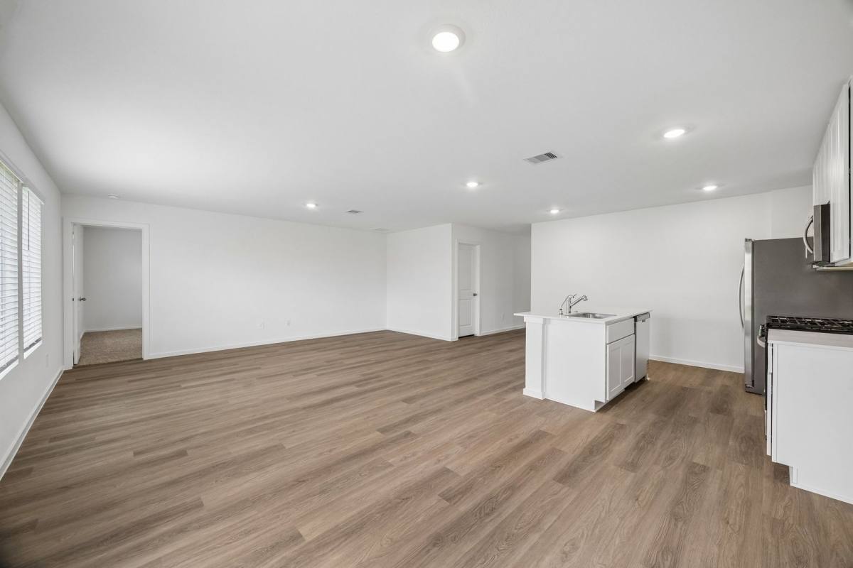 House for rent at 11822 Serenas Song Dr, Willis, TX 77318