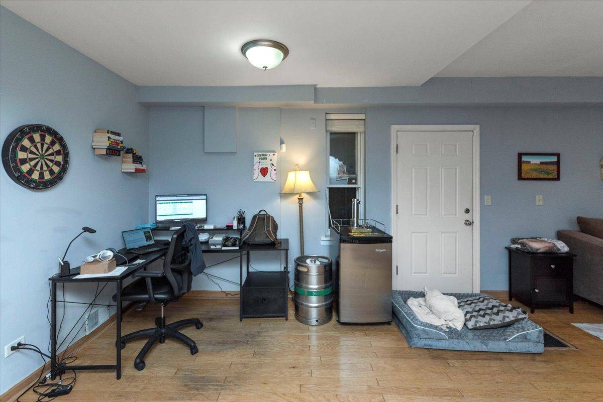 Apartment for rent at 3223 N Kenmore Ave #1, Chicago, IL 60657