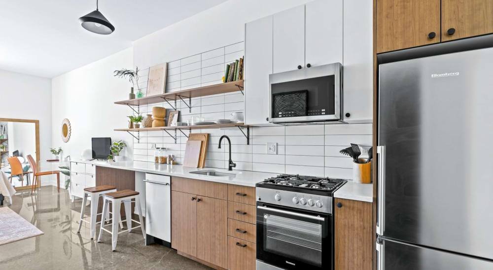 Apartment for rent at 1135 W Winona St #A314, Chicago, IL 60640