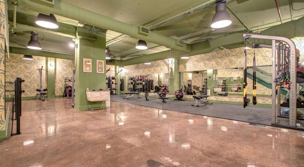 Apartment for rent at 1135 W Winona St #A314, Chicago, IL 60640