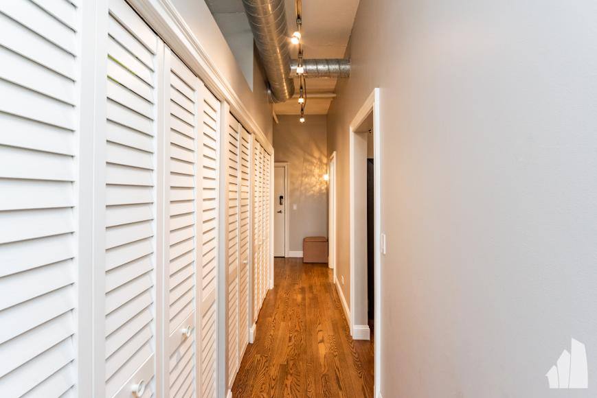 Apartment for rent at 1000 Adams #314, Chicago, IL 60607