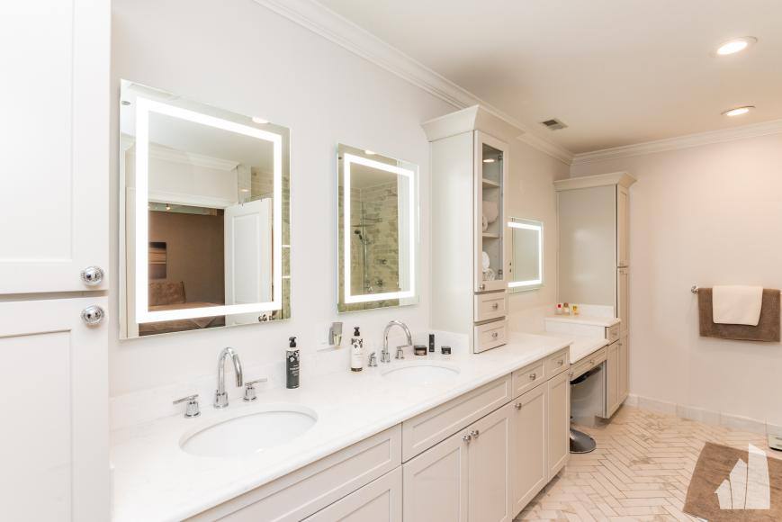 Apartment for rent at 1000 Adams #314, Chicago, IL 60607