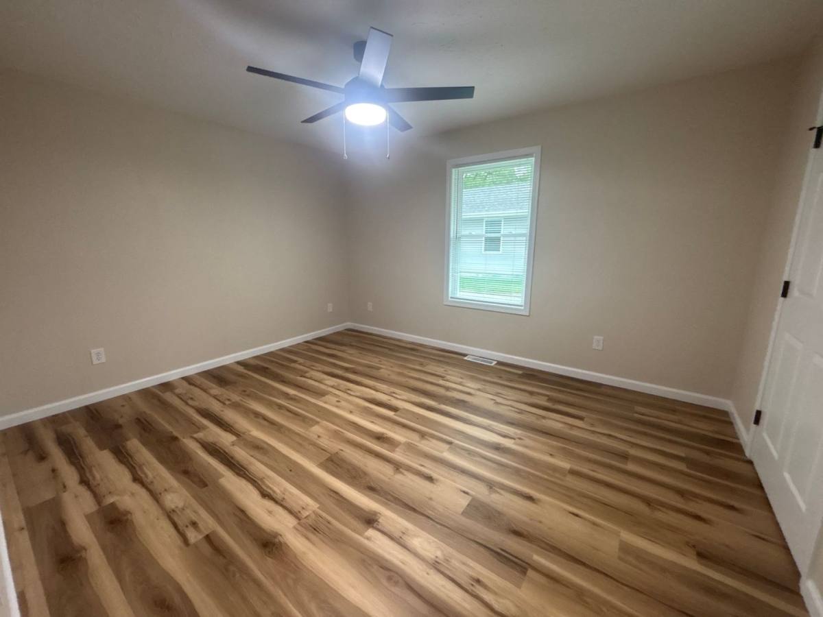 Apartment for rent at 1649 N Patterson Ave, Springfield, MO 65803