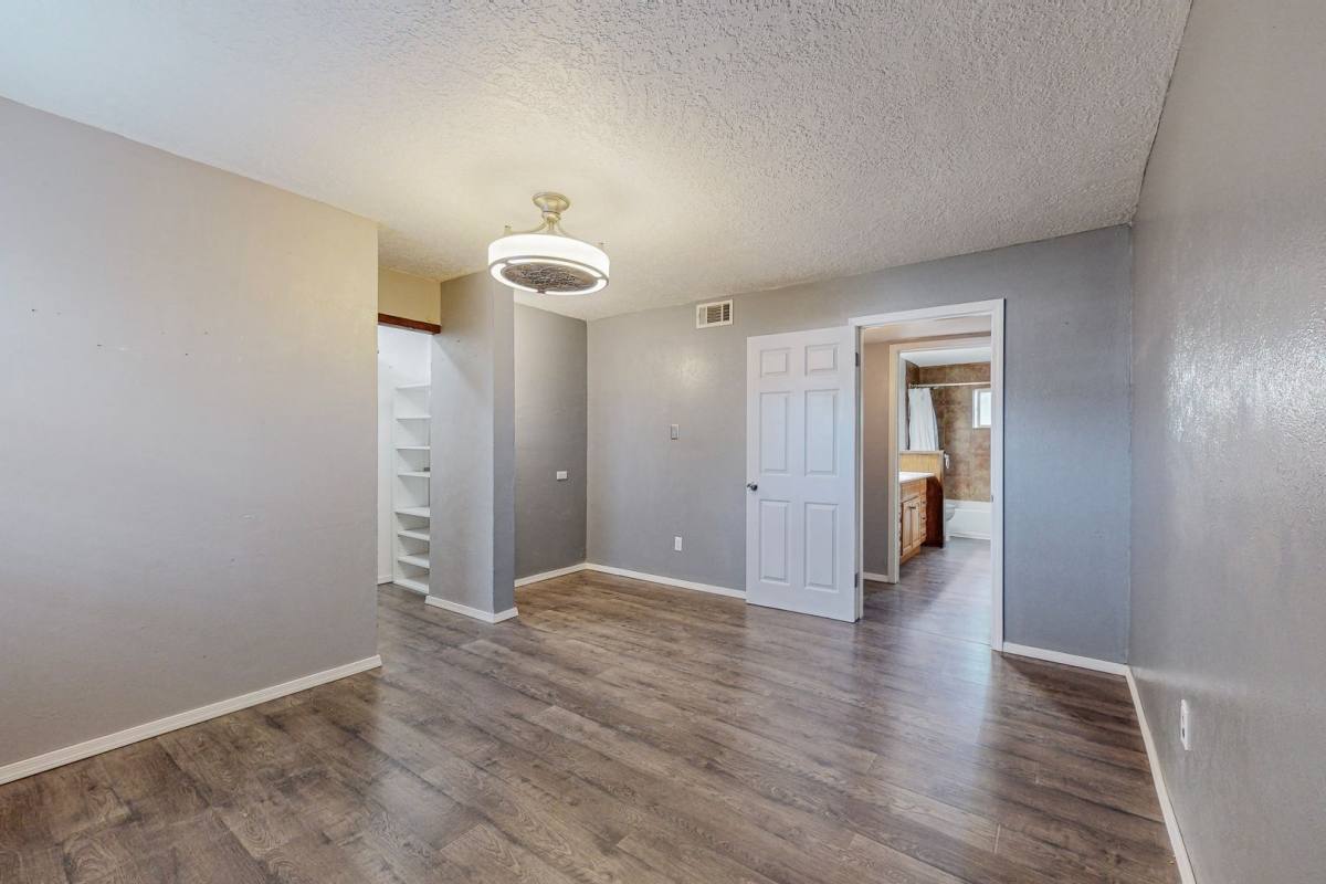 Apartment for rent at 2830 Floral Rd NW, Albuquerque, NM 87104