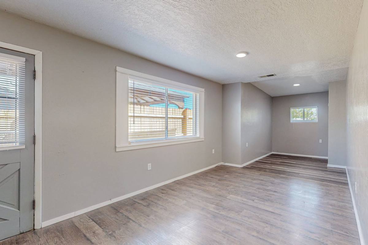 Apartment for rent at 2830 Floral Rd NW, Albuquerque, NM 87104