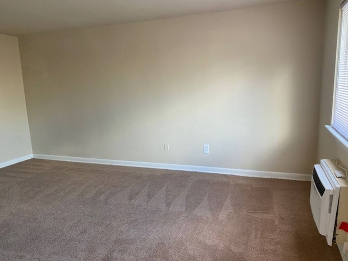 Apartment for rent at 10 E Winona Ave, Norwood, PA 19074