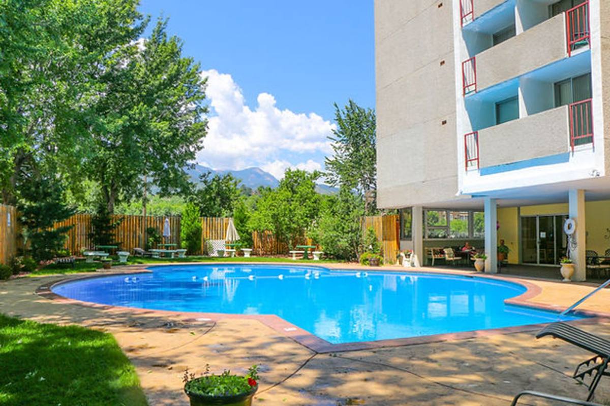 921 Green Star Dr, Colorado Springs, CO 80905 - Apartment for Rent - Image 15