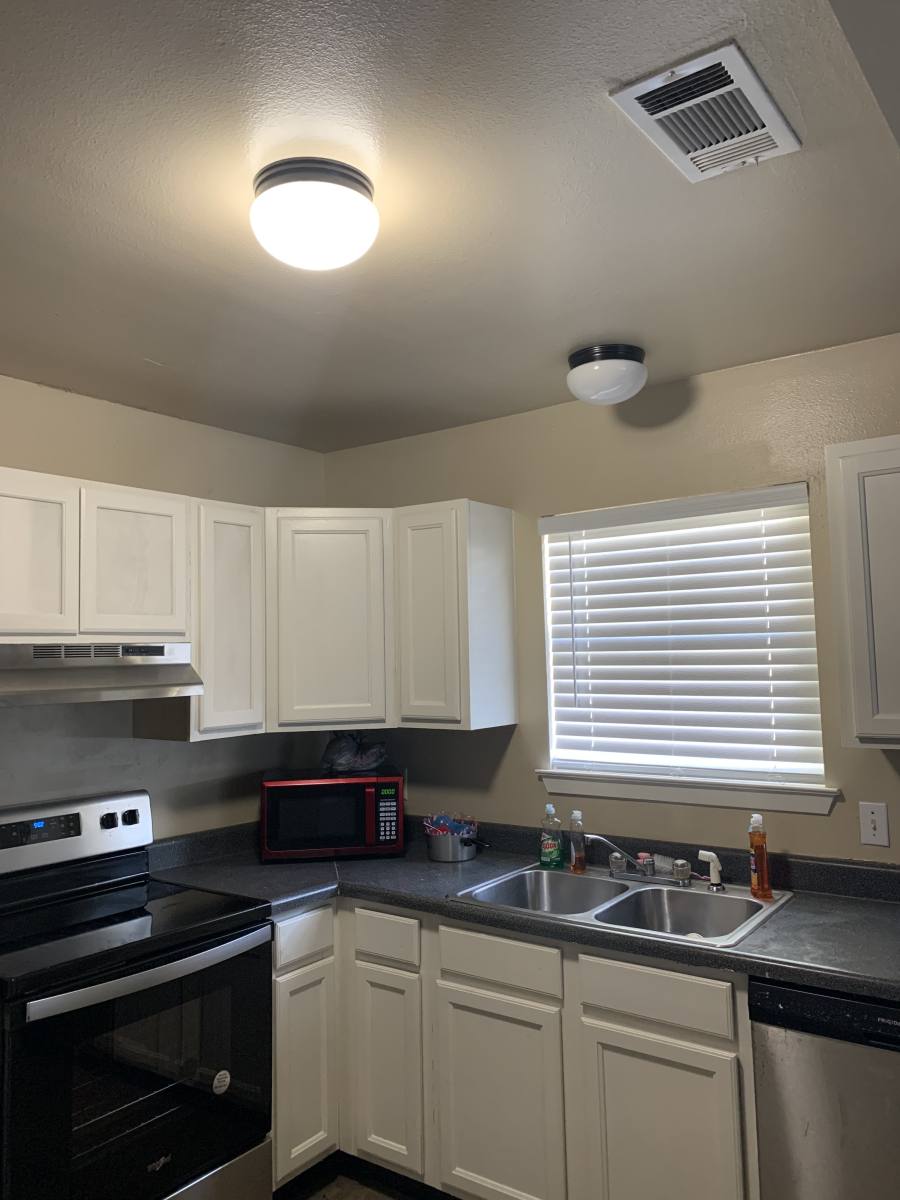 Apartment for rent at 2309 US-Highway 190 #B, Hammond, LA 70401