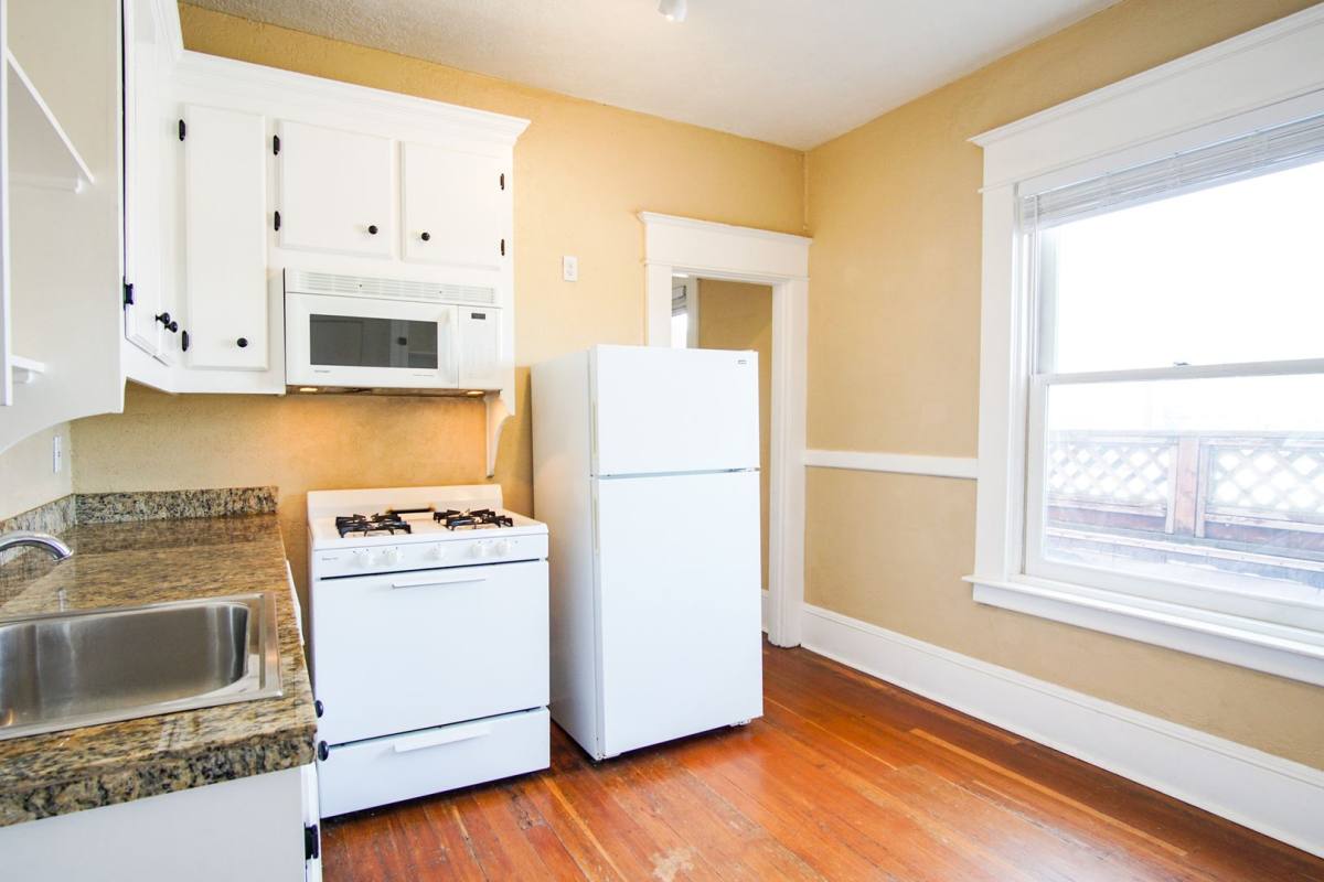 Apartment for rent at 1008 N Killingsworth St, Portland, OR 97217