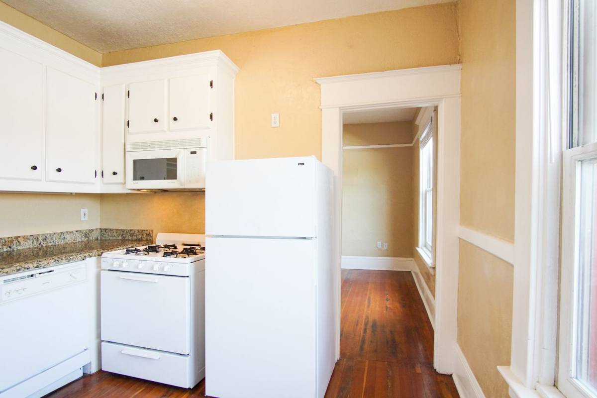 Apartment for rent at 1008 N Killingsworth St, Portland, OR 97217