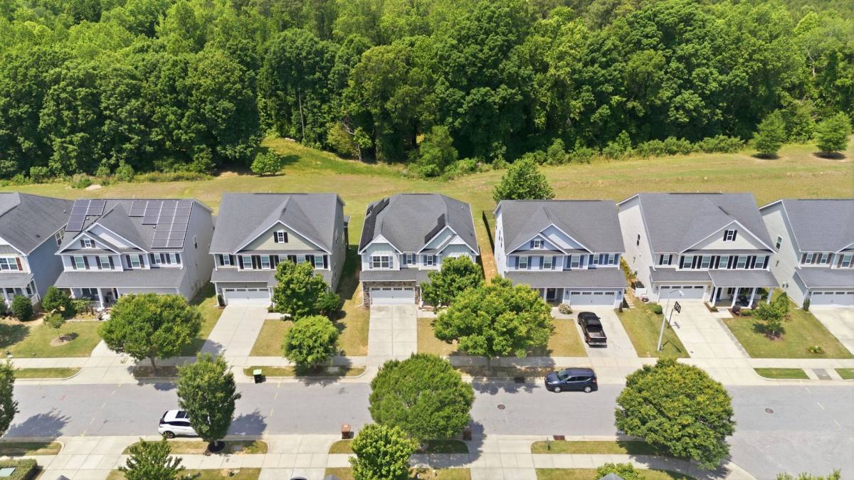 House for rent at 304 Atwood Dr, Holly Springs, NC 27540