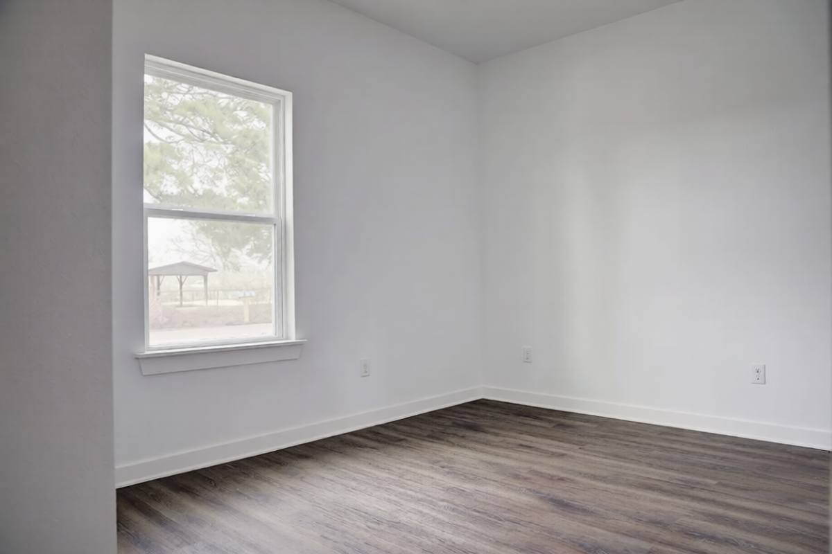Apartment for rent at 124 SW Blanche, De Kalb, TX 75559