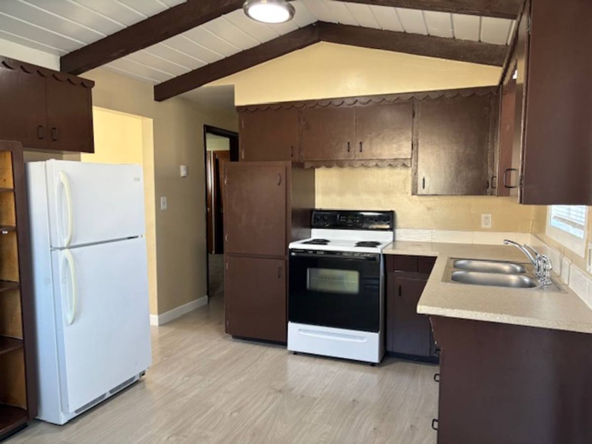 Apartment for rent at 793-865 Hawthorne Ave NE, Salem, OR 97301