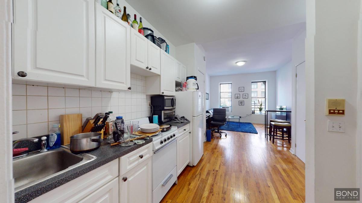 Apartment for rent at 1293 First Ave #7, New York, NY 10021