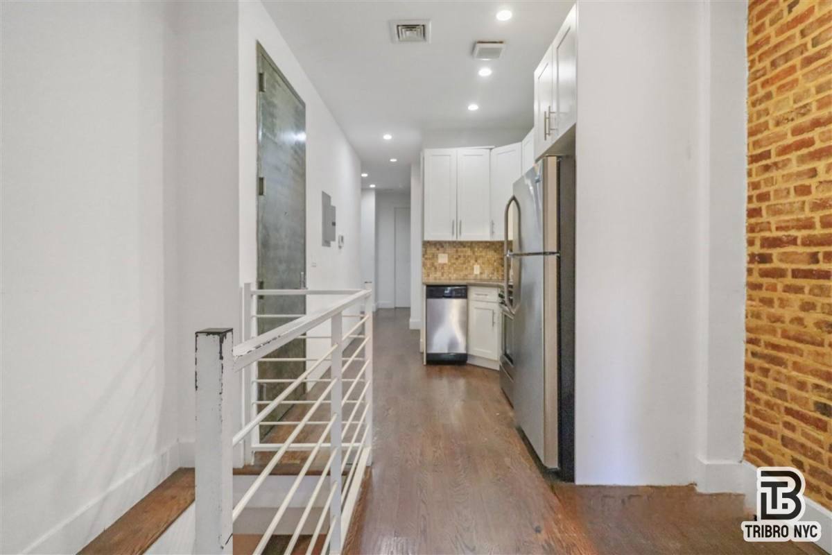 Apartment for rent at 558 Kosciuszko St #1K, Brooklyn, NY 11221