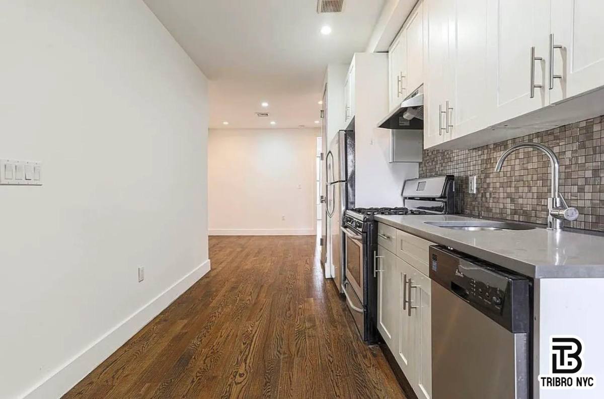 Apartment for rent at 558 Kosciuszko St #2R, Brooklyn, NY 11221