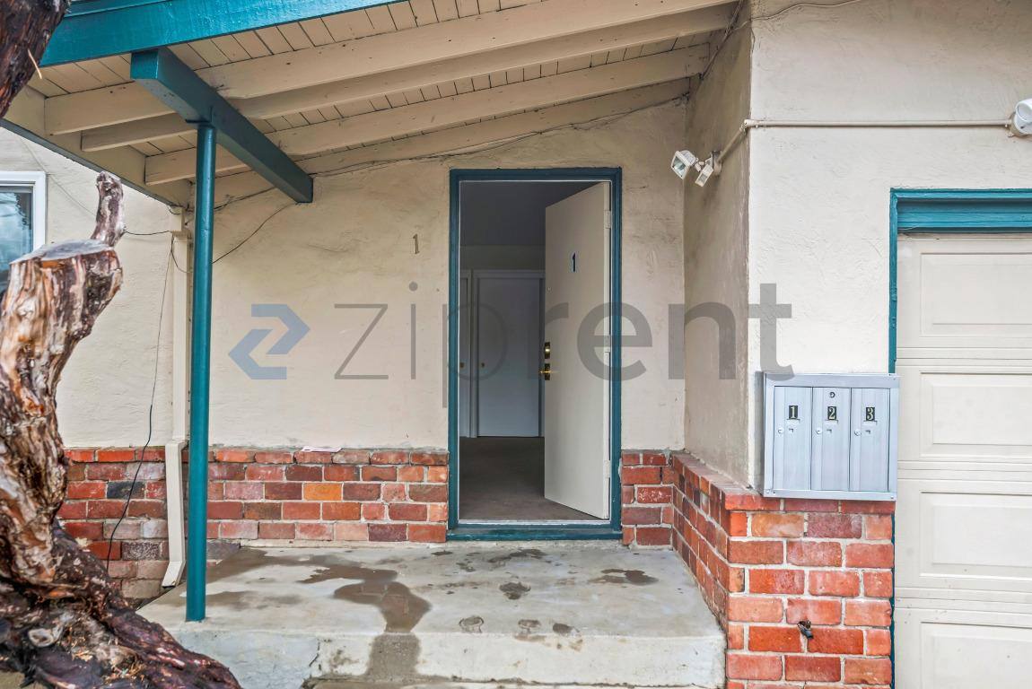 House for rent at 1883 Robin Lane #1, Concord, CA 94520