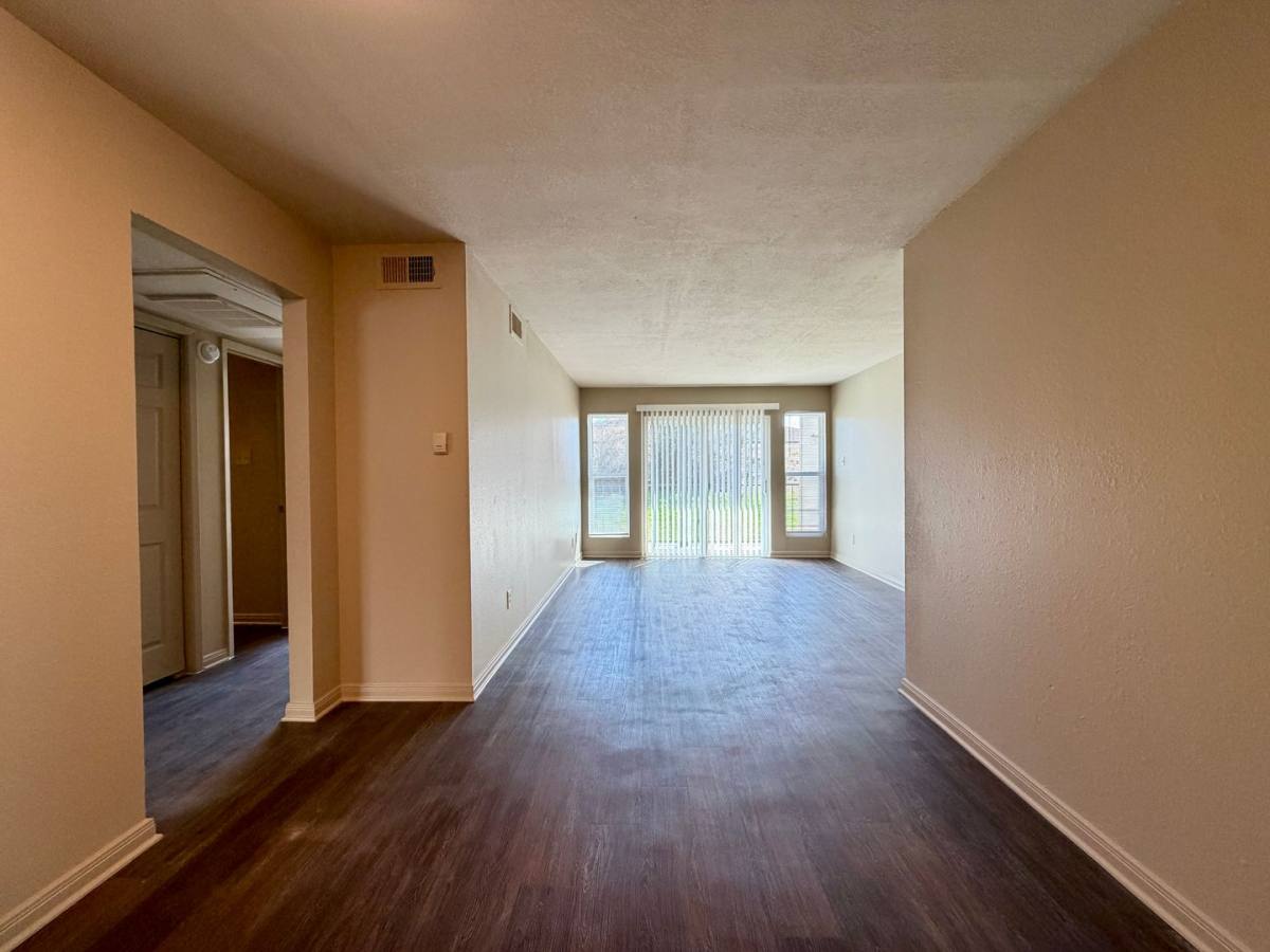 Apartment for rent at 8824 Old McGregor Rd, Woodway, TX 76712