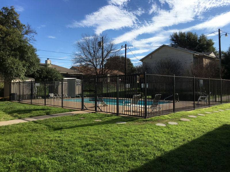 Apartment for rent at 8824 Old McGregor Rd, Woodway, TX 76712