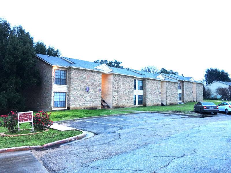 Apartment for rent at 8824 Old McGregor Rd, Woodway, TX 76712