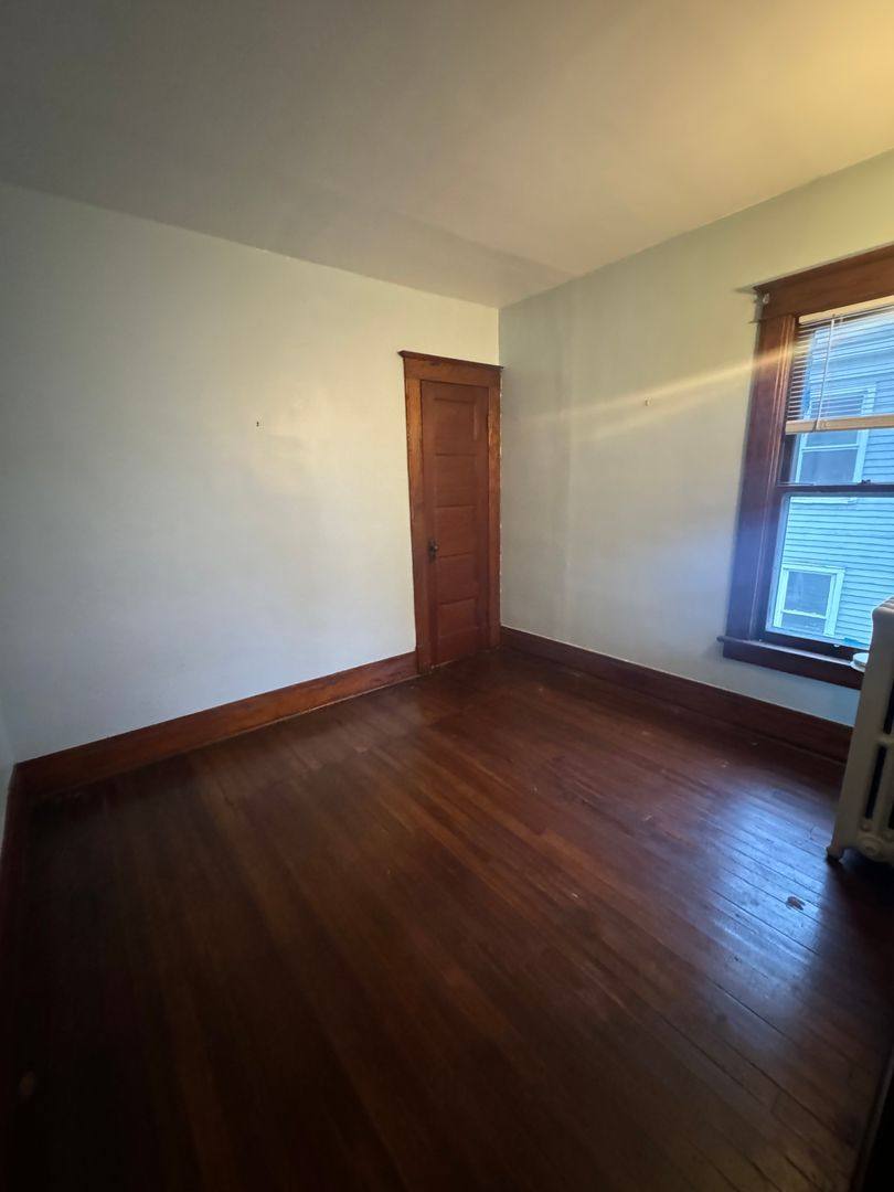 Apartment for rent at 390-392 Locust, Amsterdam, NY 12010