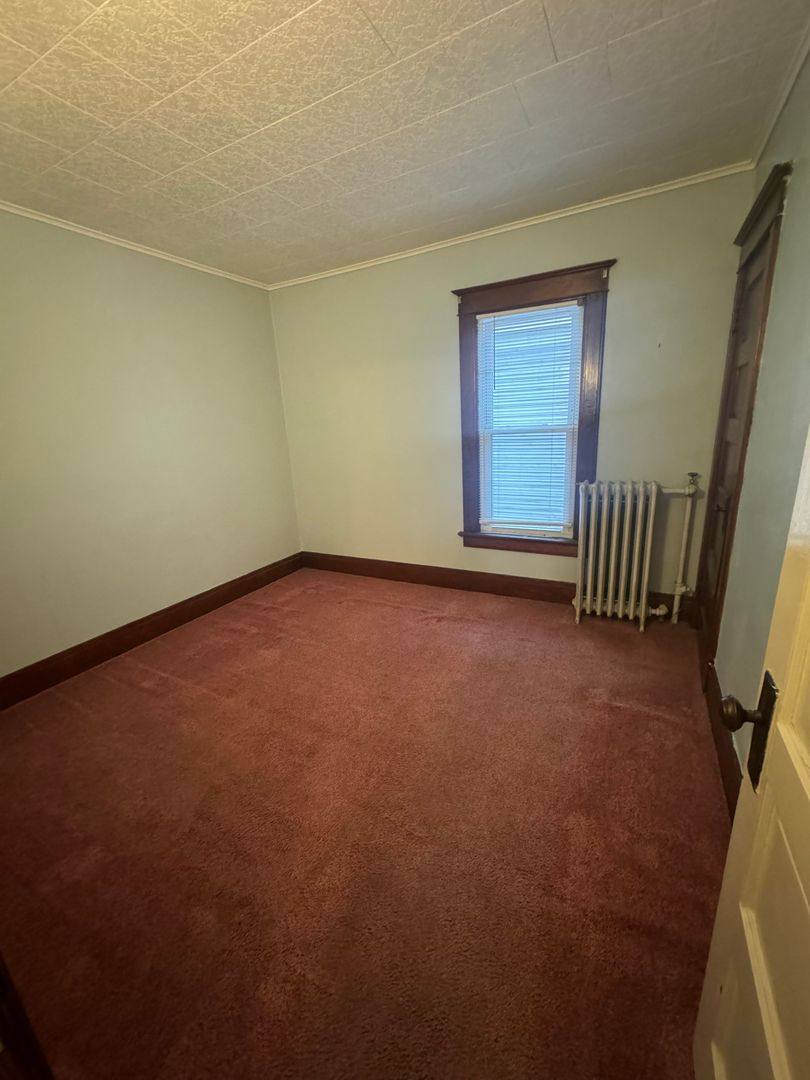Apartment for rent at 390-392 Locust, Amsterdam, NY 12010